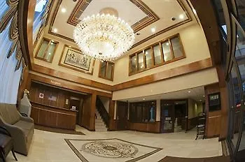 Woodbine Hotel & Suites Toronto